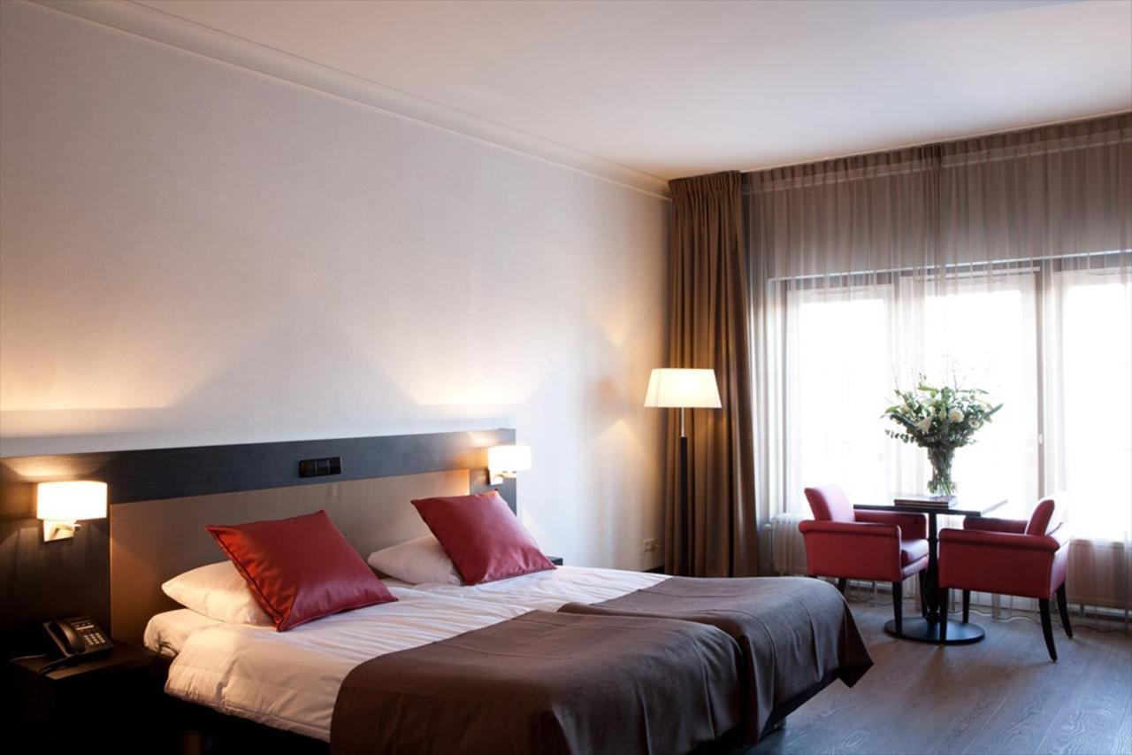 De Arendshoeve - Hotel & Restaurant Bergambacht 외부 사진